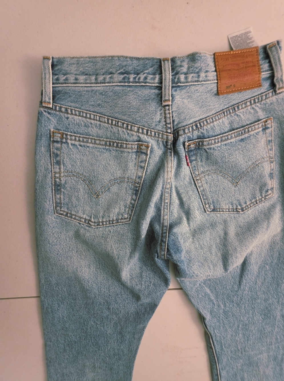 Levi's High-Rise Light Blue Distressed Women’s Jeans - Picture 9 of 10